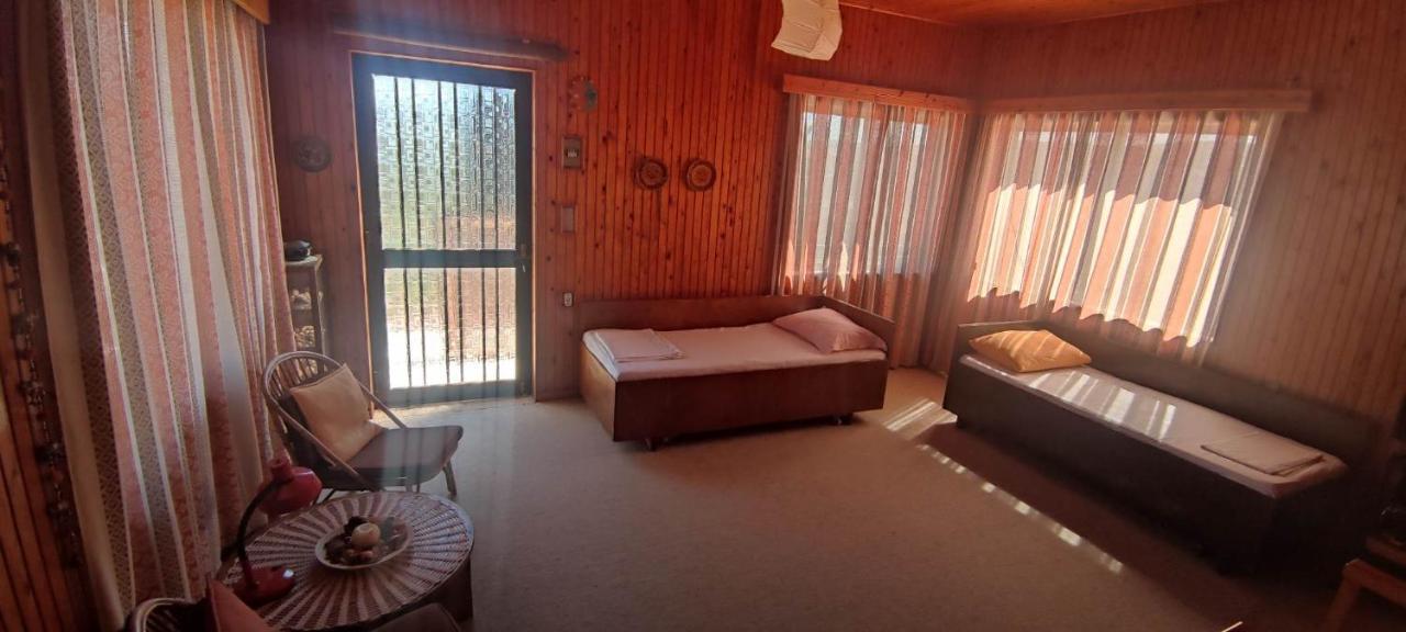 Rising Sun Guesthouse Mesochoria 외부 사진